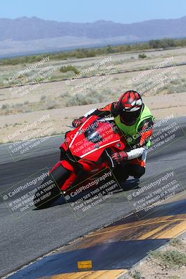 media/Apr-13-2024-SoCal Trackdays (Sat) [[f1617382bd]]/2-Turn 9 Inside (950am)/